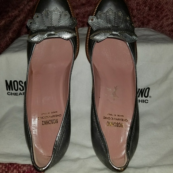 Auth Moschino Silver Metallic Kitten Heels - Picture 2 of 4